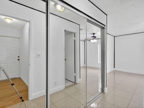 5668 Waltham Way, Lake Worth FL 33463