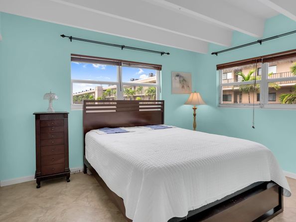 4001 S South Ocean Boulevard 200, South Palm Beach FL 33480