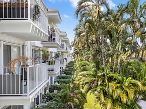 4001 S South Ocean Boulevard 200, South Palm Beach FL 33480