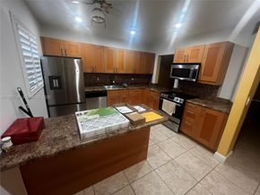 200 Berkley Road 123, Hollywood FL 33024