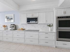 100 Lakeshore Drive 252, North Palm Beach FL 33408