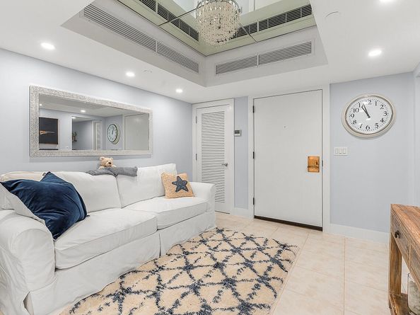 100 Lakeshore Drive 252, North Palm Beach FL 33408