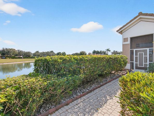 6862 Swansea Lane, Boynton Beach FL 33472