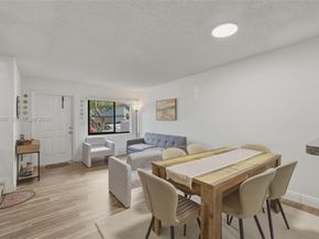 9853 Riverside Drive 824, Coral Springs FL 33071