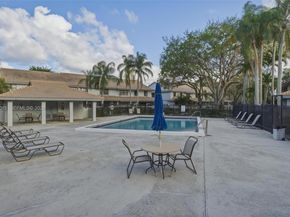 9853 Riverside Drive 824, Coral Springs FL 33071