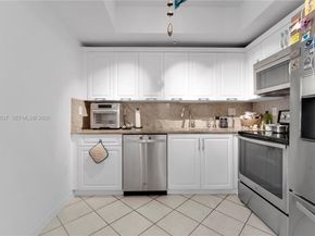 3500 Coral Way PH10, Miami FL 33145