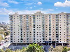 3500 Coral Way PH10, Miami FL 33145