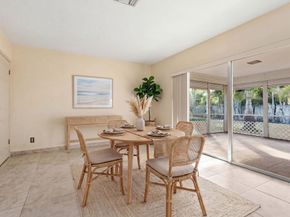 8 Bell Lane, Palm Springs FL 33406