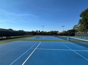 2206 S Cypress Bend Dr 305, Pompano Beach FL 33069