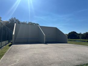 2206 S Cypress Bend Dr 305, Pompano Beach FL 33069