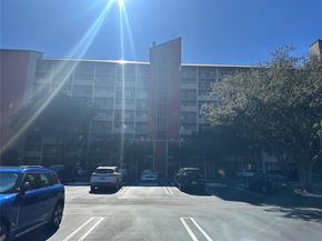 2206 S Cypress Bend Dr 305, Pompano Beach FL 33069