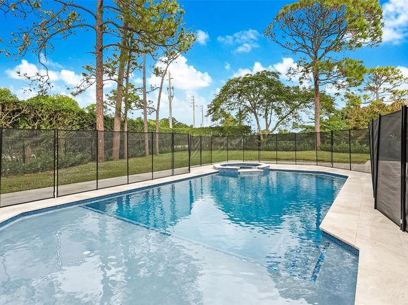 12901 Marsh Pointe Way, Palm Beach Gardens FL 33418