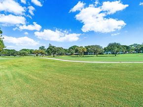 3 Stratford Drive E B, Boynton Beach FL 33436