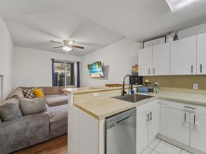 2914 Hope Valley Street 2102, West Palm Beach FL 33411