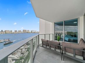 17111 Biscayne Blvd 503, Aventura FL 33160