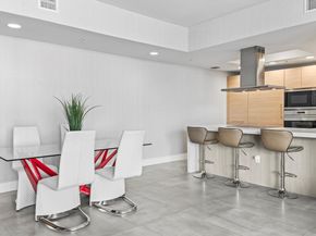 17111 Biscayne Blvd 503, Aventura FL 33160