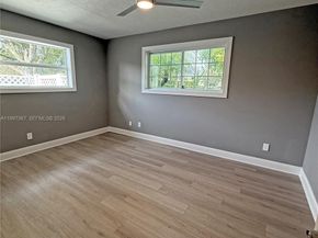 410 SW 56th Avenue, Plantation FL 33317