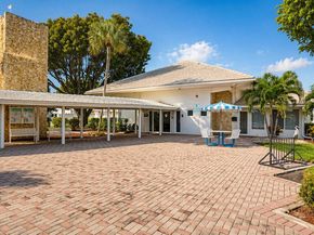 2631 W Golf Boulevard, Pompano Beach FL 33064