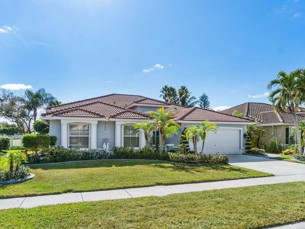 5696 Muirfield Village Circle, Lake Worth FL 33463