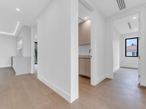 913 Denery Lane, Delray Beach FL 33483
