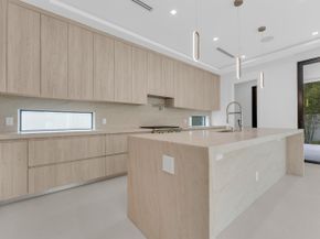 913 Denery Lane, Delray Beach FL 33483