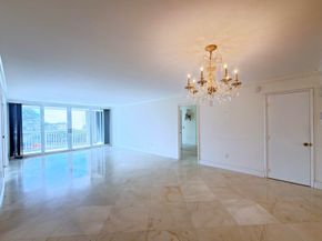 3546 S Ocean Boulevard 410, South Palm Beach FL 33480