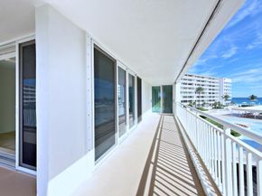 3546 S Ocean Boulevard 410, South Palm Beach FL 33480