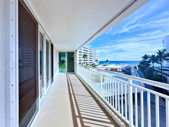 3546 S Ocean Boulevard 410, South Palm Beach FL 33480
