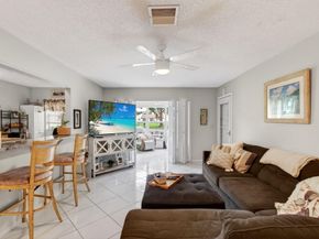 5050 Nesting Way B, Delray Beach FL 33484