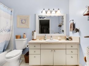 5050 Nesting Way B, Delray Beach FL 33484