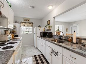 5050 Nesting Way B, Delray Beach FL 33484