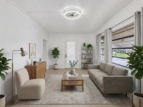 2061 SW 83rd Avenue, Davie FL 33324