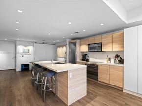 16385 Biscayne Boulevard 3103, North Miami Beach FL 33160