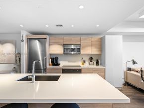 16385 Biscayne Boulevard 3103, North Miami Beach FL 33160