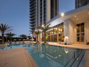 16385 Biscayne Boulevard 3103, North Miami Beach FL 33160