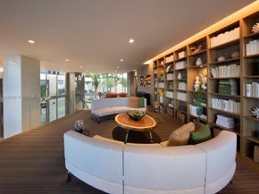 16385 Biscayne Boulevard 3103, North Miami Beach FL 33160