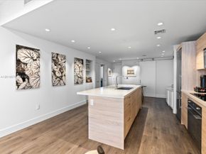 16385 Biscayne Boulevard 3103, North Miami Beach FL 33160