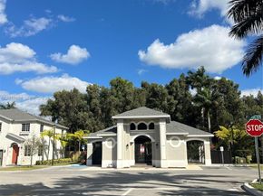 1088 NW 208th Terrace 1088, Miami Gardens FL 33169