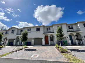 1088 NW 208th Terrace 1088, Miami Gardens FL 33169