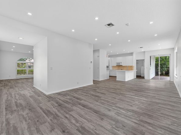 10749 Nashville Drive, Cooper City FL 33026