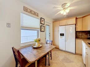 4270 NW 40th Street 401, Lauderdale Lakes FL 33319