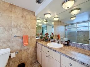 4270 NW 40th Street 401, Lauderdale Lakes FL 33319
