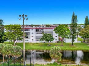 4270 NW 40th Street 401, Lauderdale Lakes FL 33319