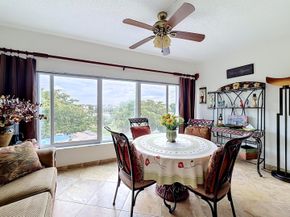4270 NW 40th Street 401, Lauderdale Lakes FL 33319