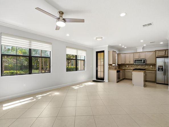 3390 NW 125th Avenue, Sunrise FL 33323