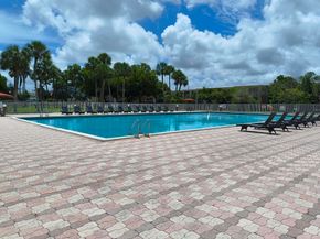 3361 NW 47th Terrace 231, Lauderdale Lakes FL 33319