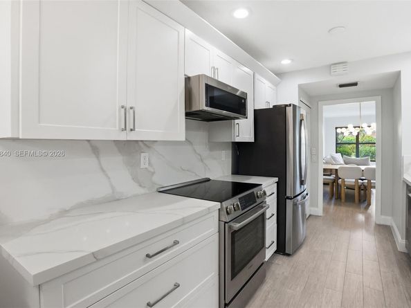 830 Greensward Court 106H, Delray Beach FL 33445