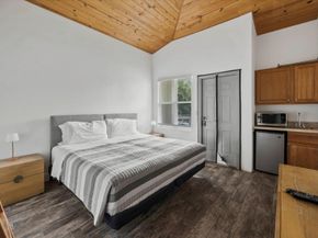 2439 Appaloosa Trail, Wellington FL 33414