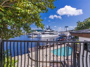 1998 SW 16th Ct, Fort Lauderdale FL 33312