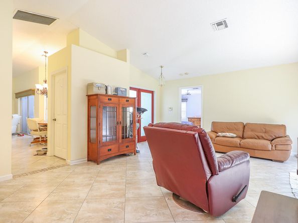 15857 87th Trail N, Palm Beach Gardens FL 33418